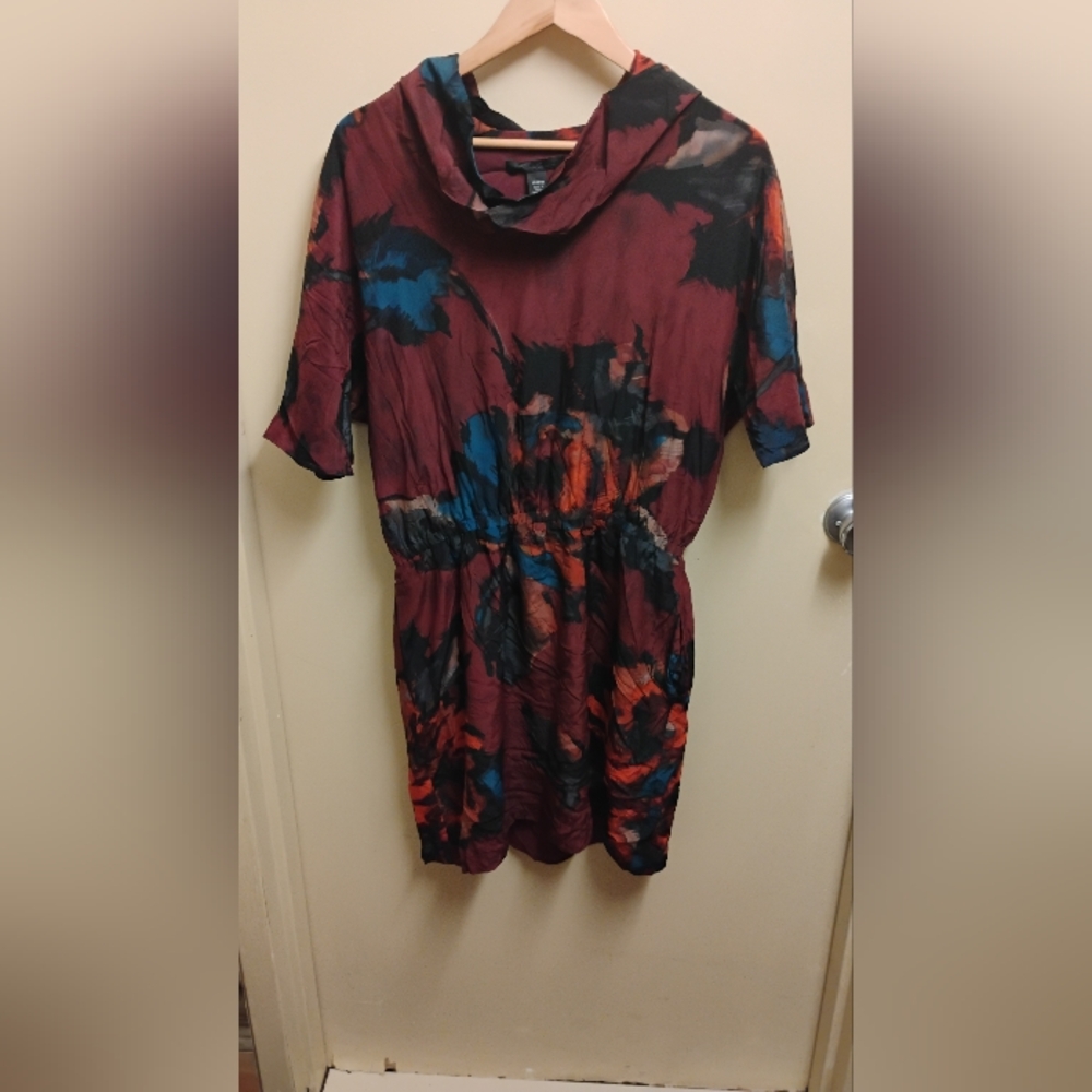 Kenneth Cole Women's Cowl Neckline Abstract Print Silk Dress Sz M